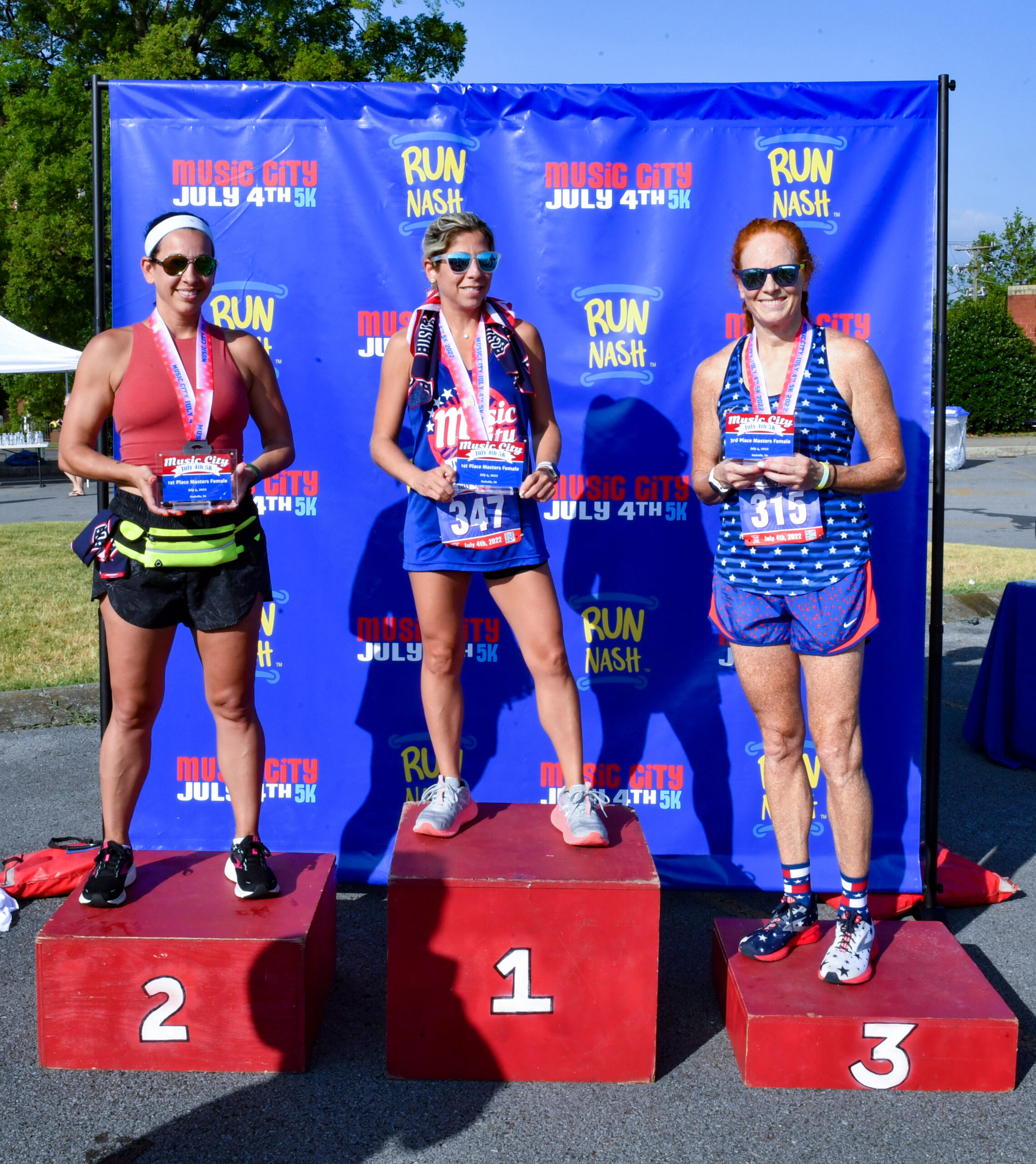 Two female runners at 4th of July race